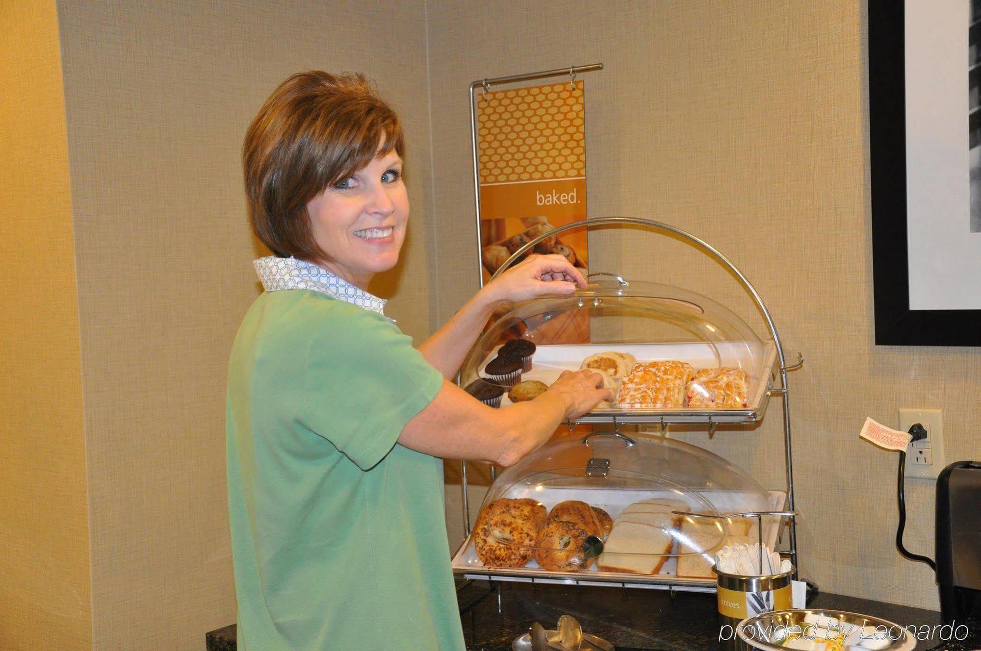Hampton Inn Winfield Tucker Restaurante foto